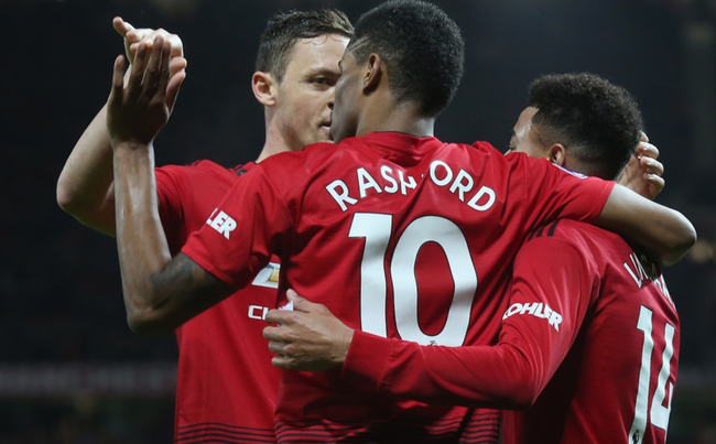 他在门前的 他在门前的